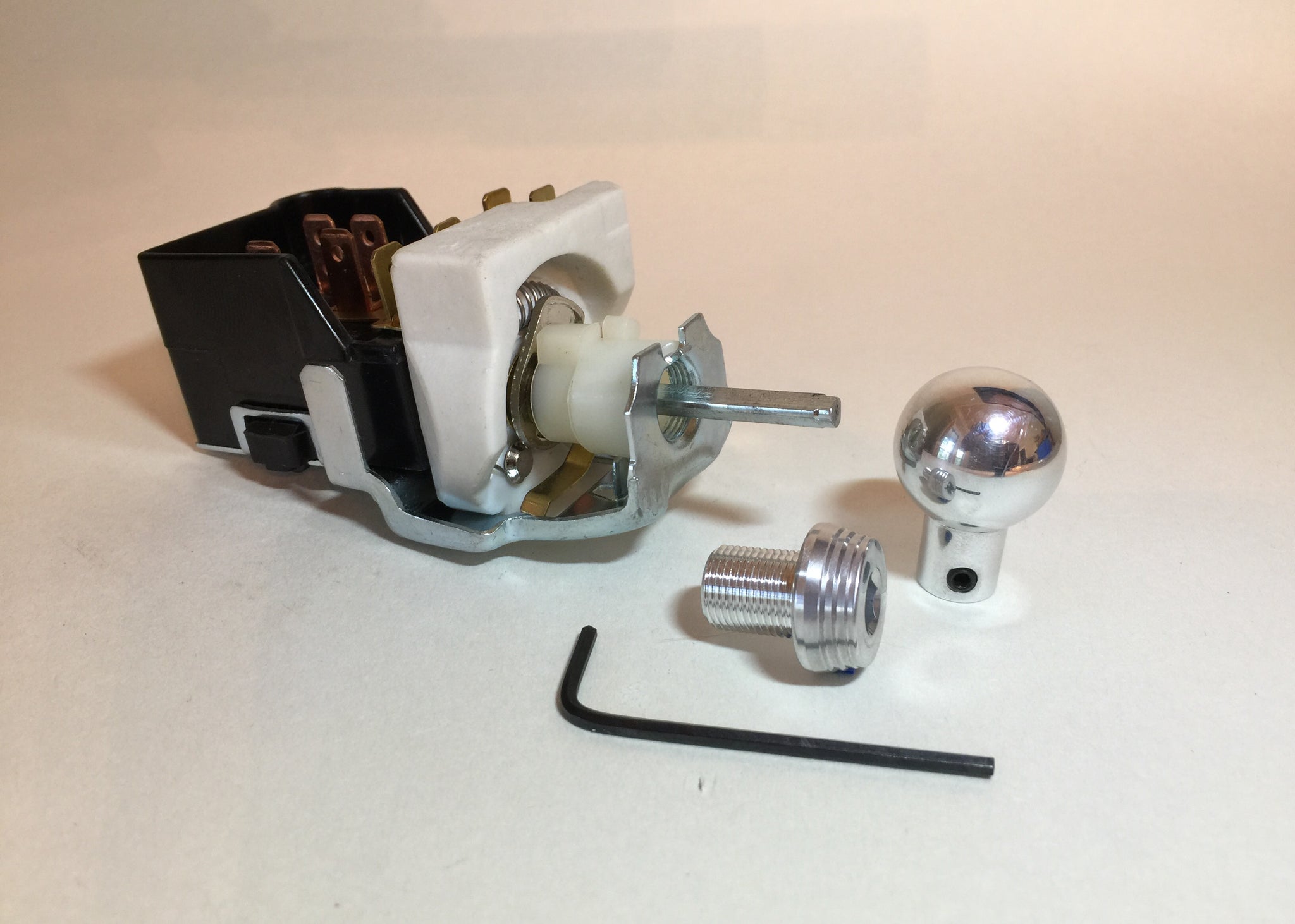 GM style Headlamp Switch with Polished 'Shoebox' Knob & Bezel
